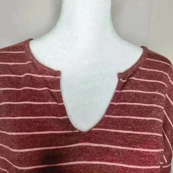 Sonoma Women's red pink striped 3/4 sleeve blouse size medium - Picture 3 of 6